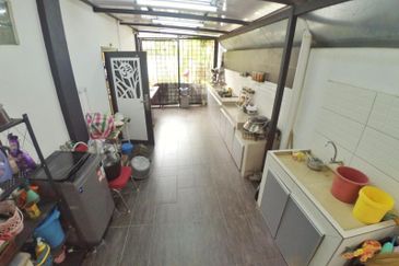 Taman Tasik Semenyih (Lake Residence)