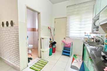 Taman Pelangi Semenyih 2