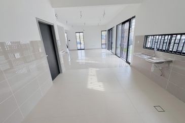 Elmina Green 7 @ City of Elmina