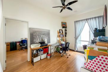 Parkfield Residences, Tropicana Heights