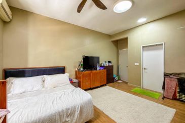 Parkfield Residences, Tropicana Heights