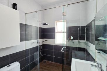 USJ Avenue @ USJ Heights