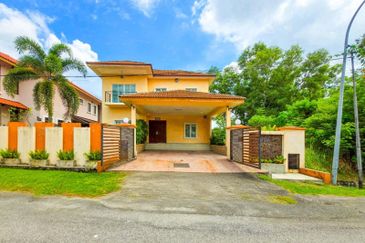 USJ Avenue @ USJ Heights