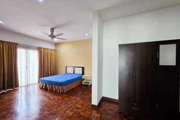 USJ Avenue @ USJ Heights