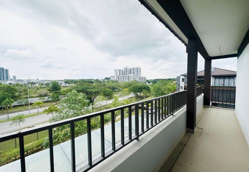 The Mulia Residence, Cyberjaya 3 Storey Terrace For Sale END LOT
