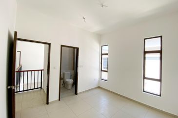 Frossa @ Setia Ecohill 2