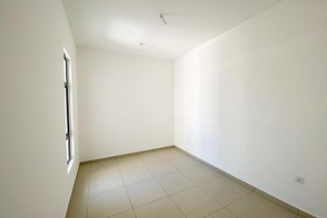 Frossa @ Setia Ecohill 2