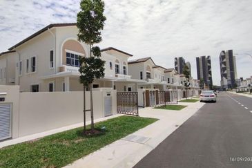 Candella Setia Alamsari