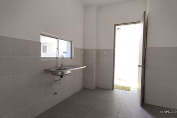 Candella Setia Alamsari