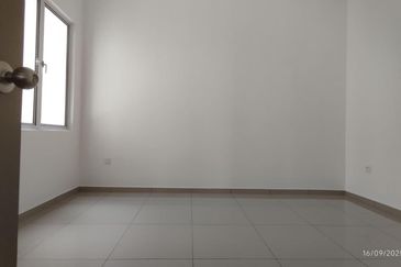 Candella Setia Alamsari