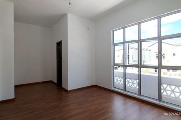 Candella Setia Alamsari