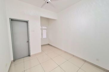 Taman Jenderam Damai