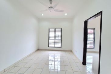 Taman Jenderam Damai