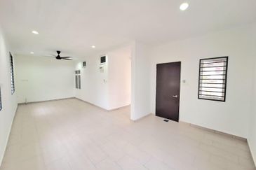 Taman Jenderam Damai