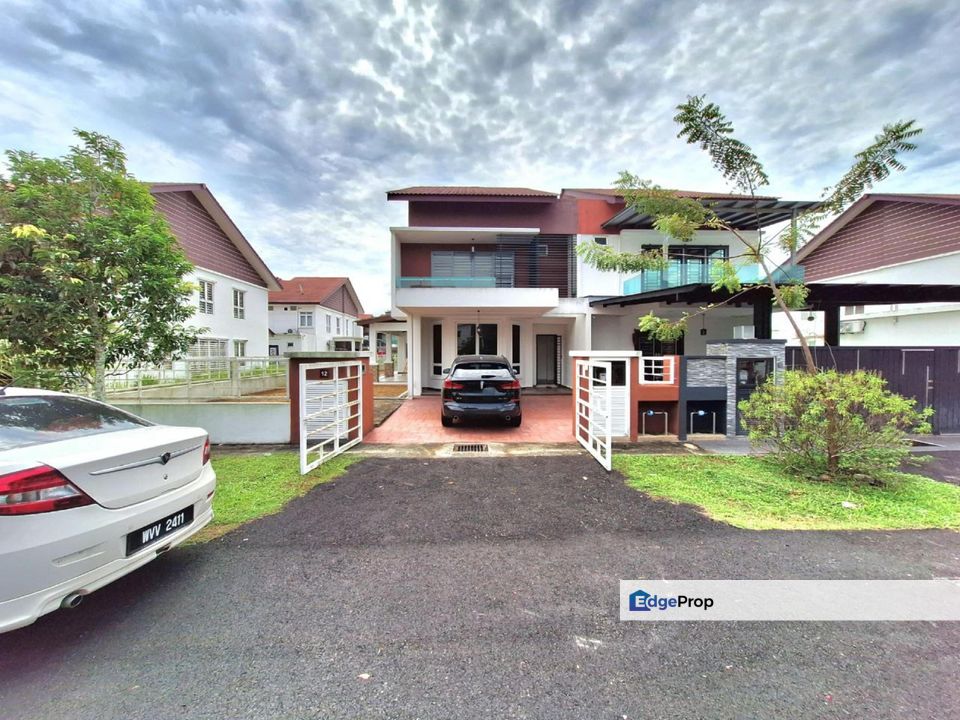 Taman Jenderam Damai, Dengkil 2 Storey Semi D For Sale RENOVATED SPACIOUS, Selangor, Dengkil