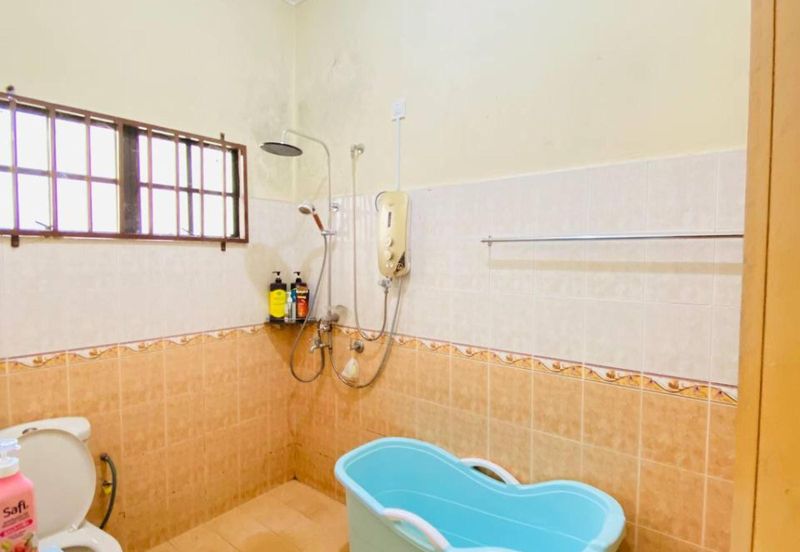 Kampung Abu Bakar Baginda