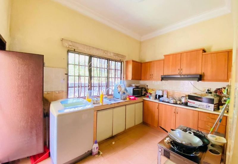 Kampung Abu Bakar Baginda