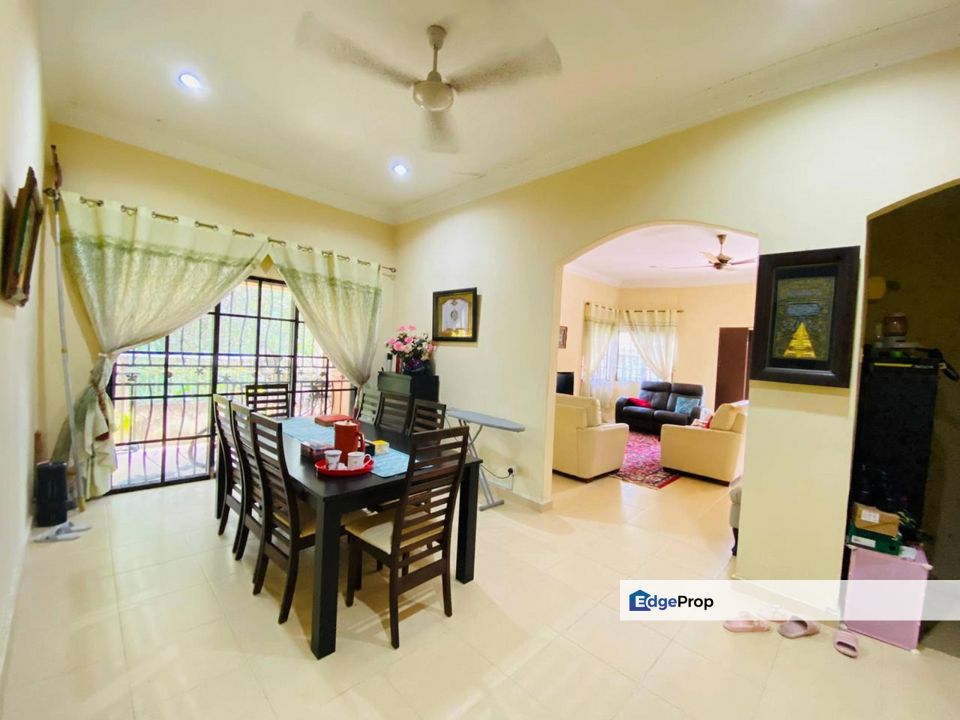 Desa Baginda, Kg Dato Abu Bakar Baginda, Kajang 1 Sty Bungalow For Sale RENOVATED, Selangor, Kajang