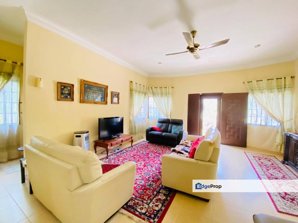 Desa Baginda, Kg Dato Abu Bakar Baginda, Kajang 1 Sty Bungalow For Sale RENOVATED, Selangor, Kajang