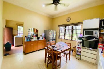 Kampung Abu Bakar Baginda