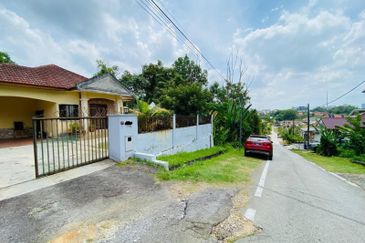 Kampung Abu Bakar Baginda