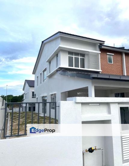 Iringan Bayu, Seremban Double Storey Semi D For Sale STRATEGIC LOCATION, Negeri Sembilan, Seremban