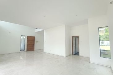 Cahaya SPK, Seksyen U9