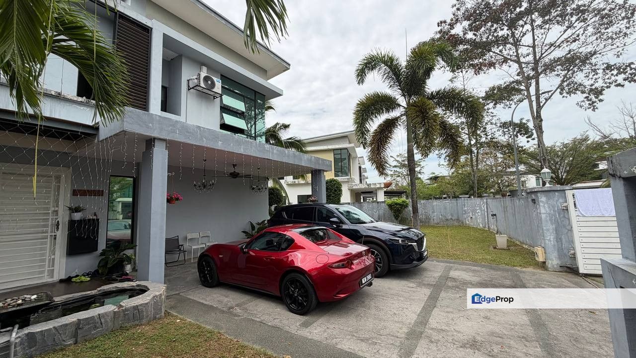 Cahaya SPK, Shah Alam 2 Storey Semi D For Sale RENOVATED SPACIOUS, Selangor, Shah Alam