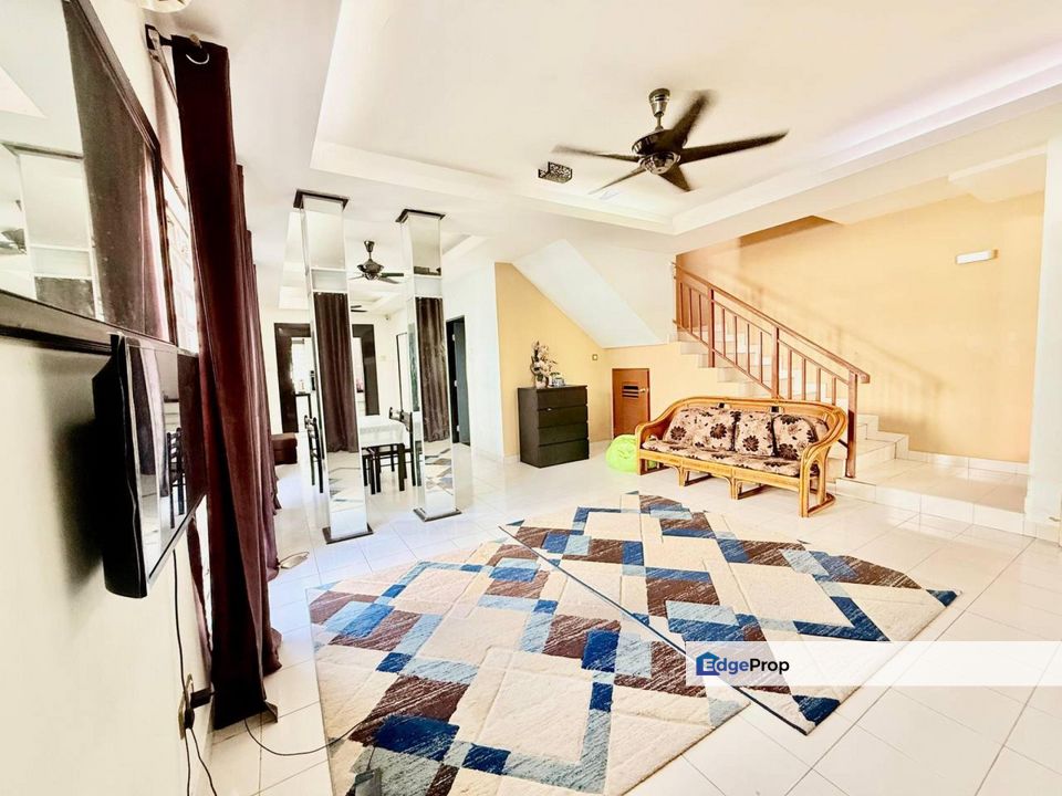 Idalia Timur, Bandar Baru Enstek, Nilai 2 Storey Terrace For Sale END LOT, Negeri Sembilan, Labu