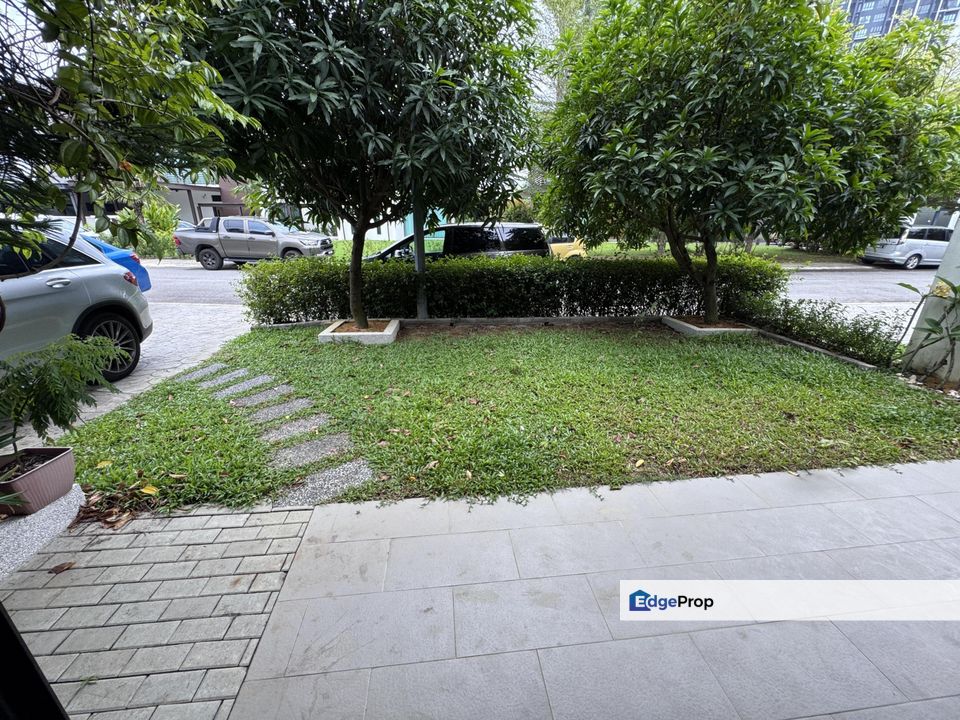 Ficus Peak, Denai Alam, Shah Alam 2 Storey Superlink For Sale SPACIOUS, Selangor, Denai Alam