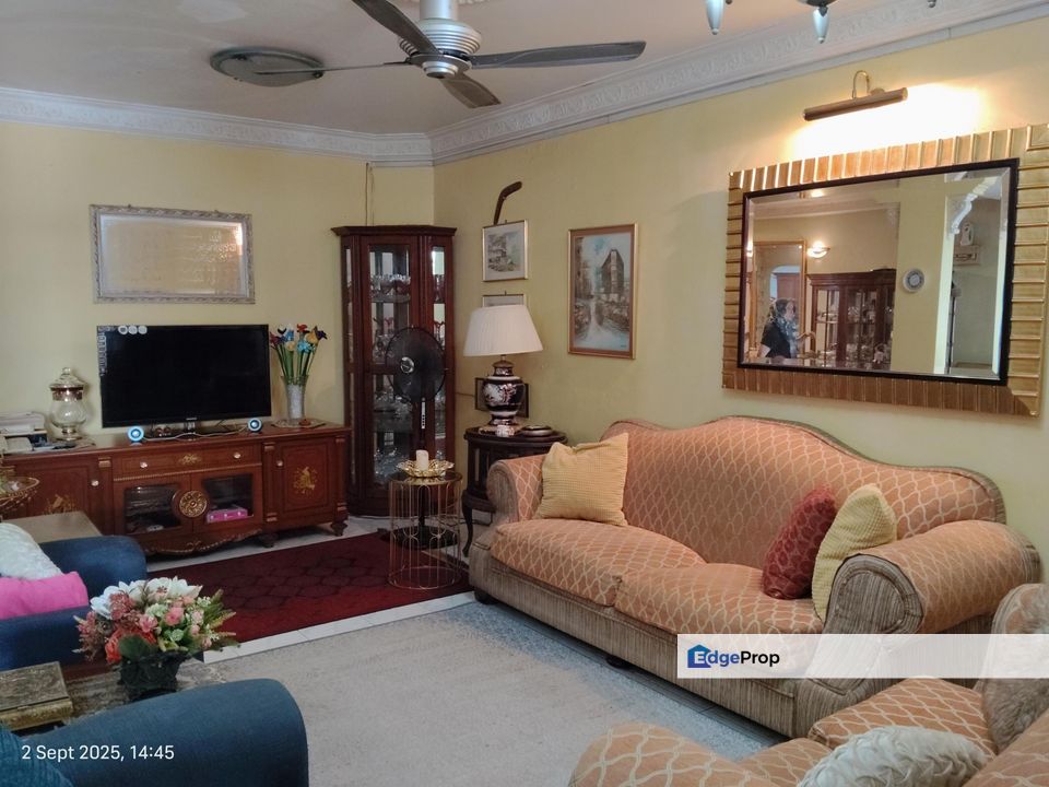 Seksyen 20, Shah Alam 2 Storey Terrace For Sale RENOVATED, Selangor, Shah Alam