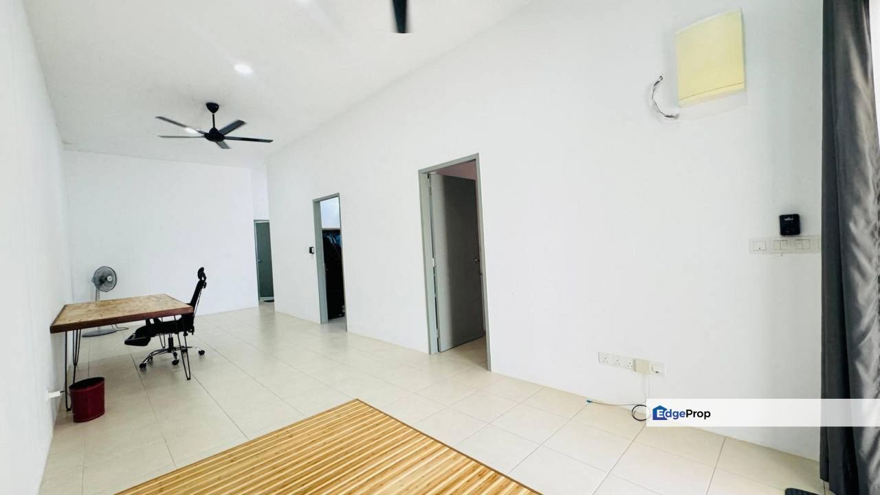 Iringan Bayu (Astera) Seremban Single Storey Terrace For Sale FACING OPEN, Negeri Sembilan, Seremban