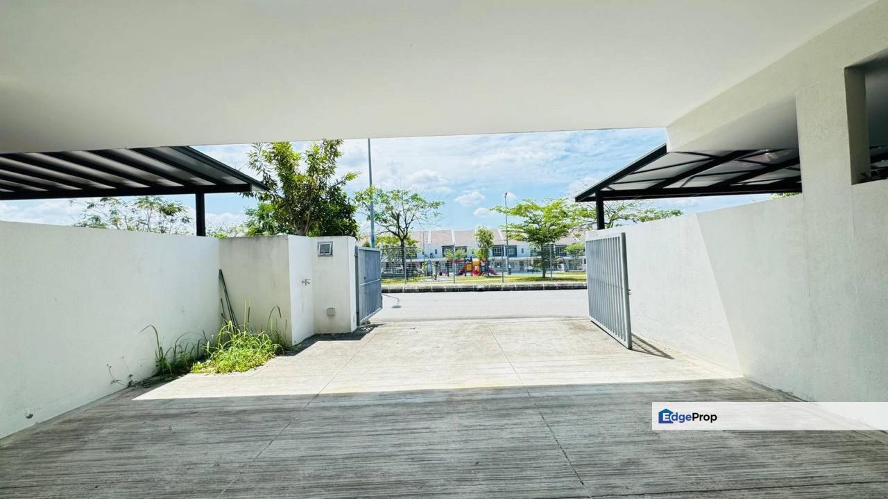 Iringan Bayu (Astera) Seremban Single Storey Terrace For Sale FACING OPEN, Negeri Sembilan, Seremban