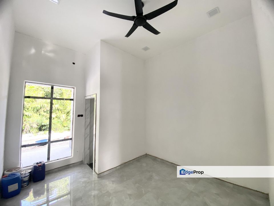 Taman Jalan Puteri Payong, Terengganu 1 Storey Semi D For Sale BELOW MARKET, Terengganu, Marang