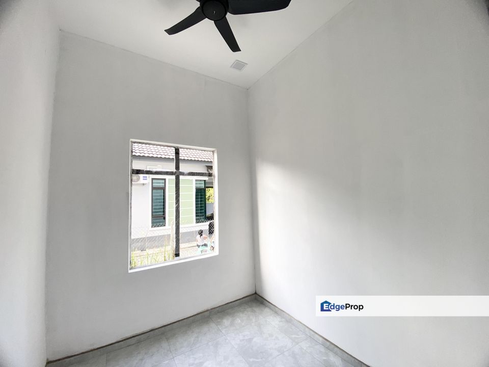 Taman Jalan Puteri Payong, Terengganu 1 Storey Semi D For Sale BELOW MARKET, Terengganu, Marang