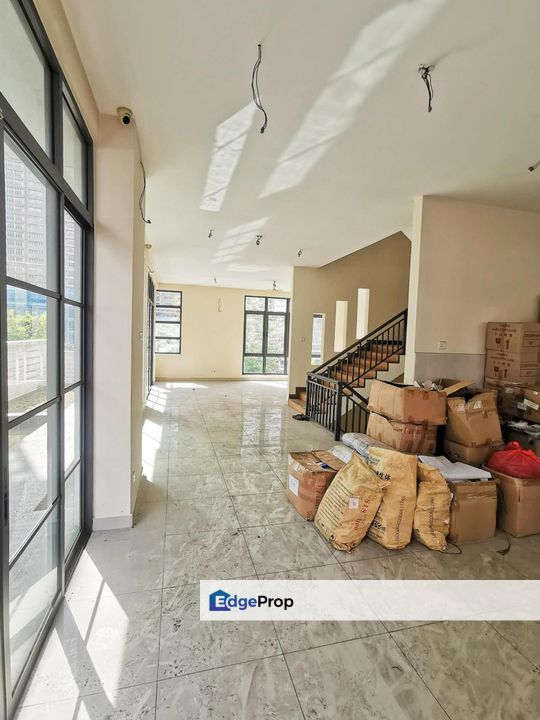 Blue Sky Residence, Selayang Heights, Selayang 3.5 Storey Semi D For Sale SPACIOUS, Selangor, Selayang