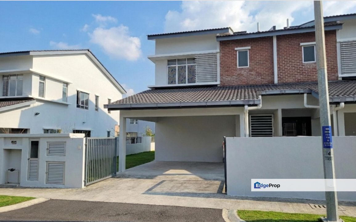 Taman Erama, Iringan Bayu, Seremban 2 Storey Semi D For Sale STRATEGIC LOCATION, Negeri Sembilan, Seremban