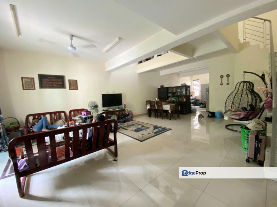 Bukit Saujana, Saujana Utama, Sungai Buloh 2 Storey Terrace For Sale SPACIOUS, Selangor, Sungai Buloh