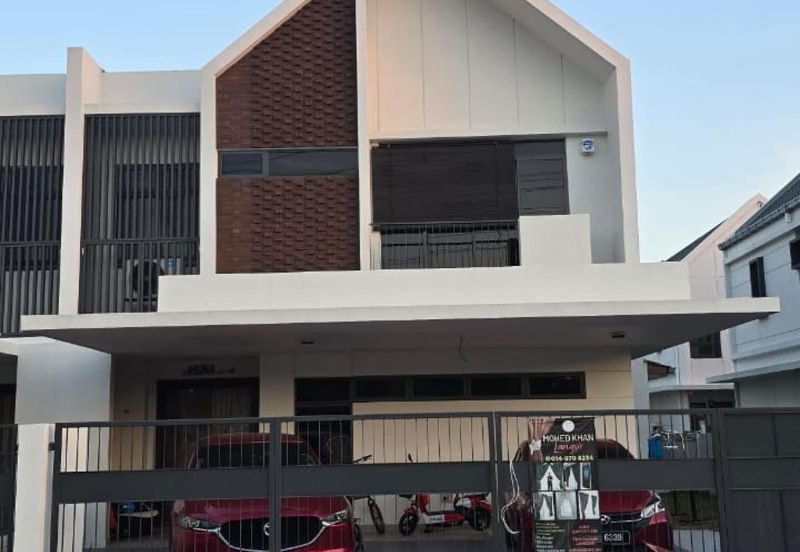 Elmina Green The Eighth @ City of Elmina