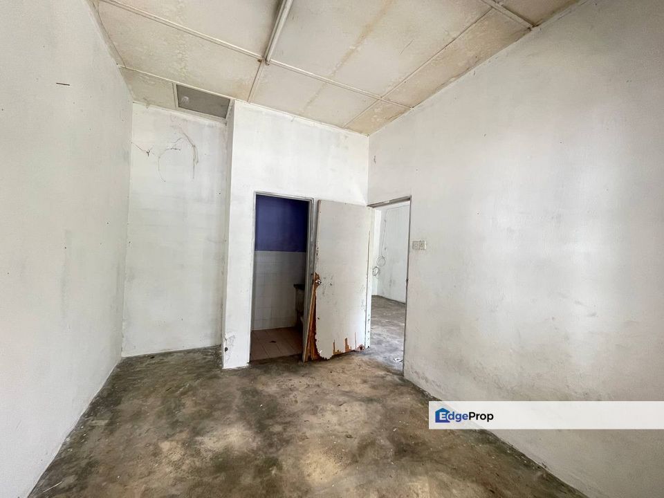 Jalan Serendah, Taman Serendah, Sabak Bernam 1 Storey Terrace For Sale CHEAPEST, Selangor, Sabak Bernam