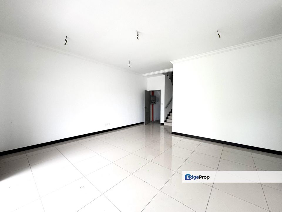PKNS Cassia, Antara Gapi, Serendah 2.5 Storey Semi D For Sale FACING OPEN, Selangor, Serendah