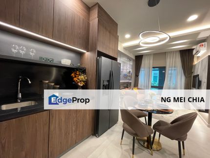 Latest serviced apartment in the most valuable address in Petaling Jaya, near One Utama and Damansara Uptown, Selangor, Petaling Jaya