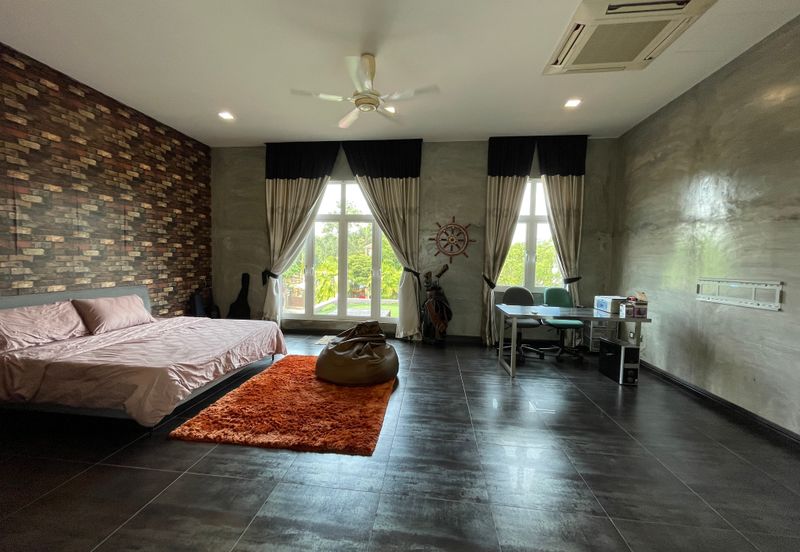 Bandar Mahkota Cheras