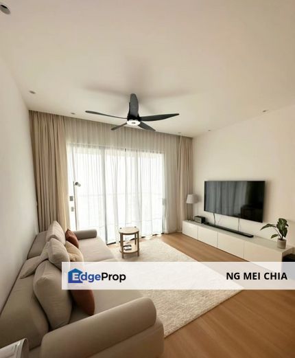 Tastefully furnished, newly renovated, high floor unit, walking distance to LRT station, comprehensive lifestyle facilities, view to appreciate, Selangor, Kelana Jaya