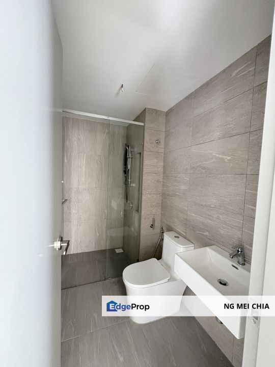 Mahogany Residences, latest residential condominium in Kota Damansara, low density, surrounded by lush green view, for sale, Selangor, Kota Damansara