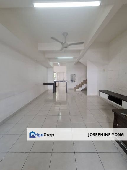 Partially Furnished Ground Floor Townhouse @ Bandar Sungai Long , Selangor, Bandar Sungai Long