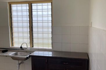 Pangsapuri Orkid, Bandar Mahkota Cheras