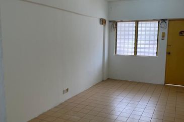 Pangsapuri Orkid, Bandar Mahkota Cheras