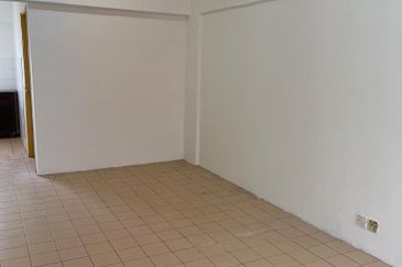 Pangsapuri Orkid, Bandar Mahkota Cheras