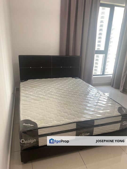 Fully Furnished 940 sqft Unit with Pool View @ K L T S, Kuala Lumpur, Gombak